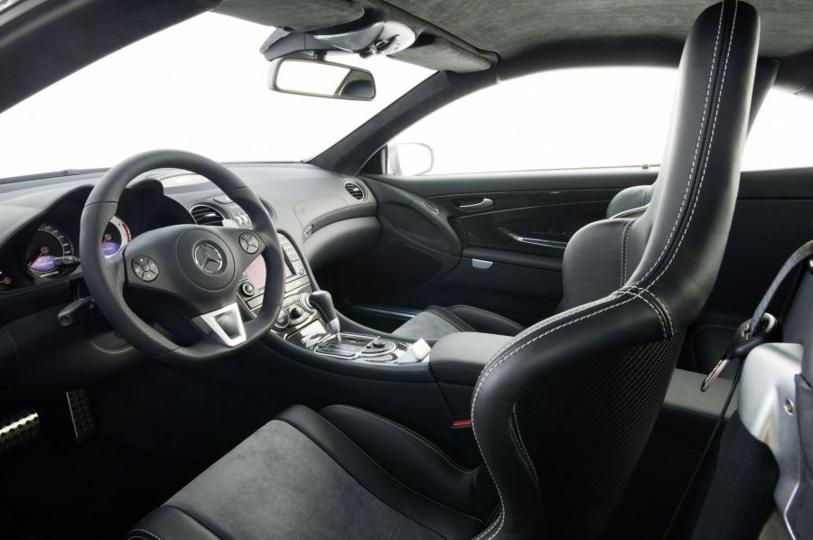  Mercedes-Benz SL65 AMG 2009 года  (фото 33 из 89)
